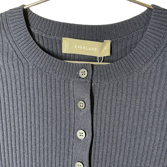 NWOT Everlane Ribbed Cropped Cardigan Navy Blue Medium - Picture 7 of 11